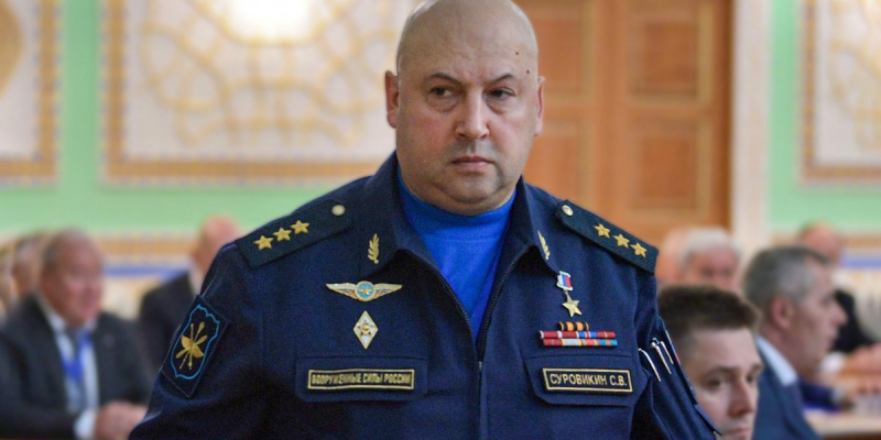 Главком ВКС России, генерал армии Сергей Суровикин, был освобожден от должности