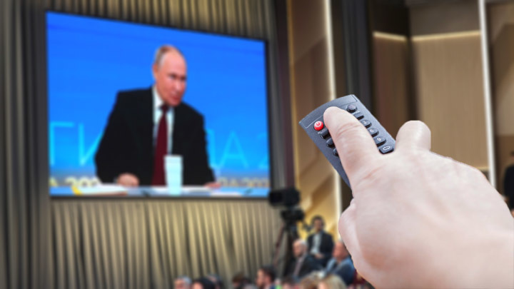 Выключить Путина и забыть: Чиновники дали ответ прямой линии с президентом